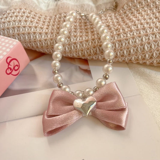 A001-Dog Necklace with Pink Bow - Pearl Beads and Heart Charm Accessory for Dogs