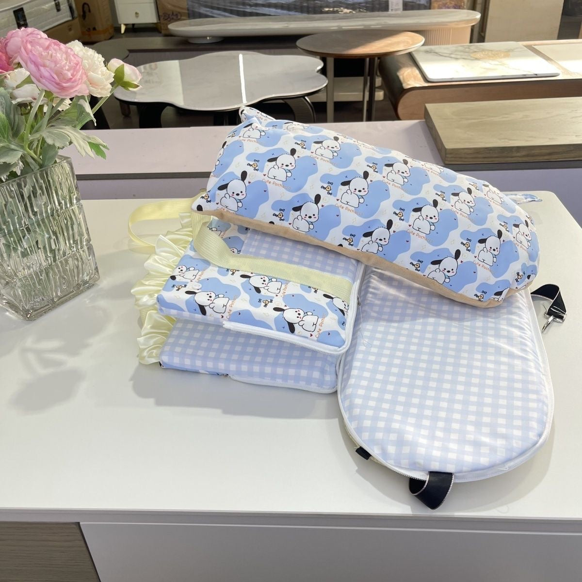 P001-Pet Carrier Car Console for Small Dogs Less Than 9 lbs Cute Plaid Pattern Washable with Pink and Yellow Gingham Design Compact & Convenient
