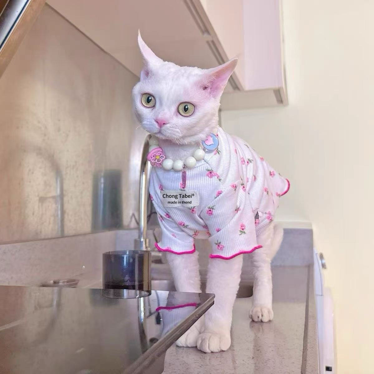 C001-Cute Ice-Silk Tank Top for Cats Like Devon Rex & Sphinx Cats - Breathable Lightweight Vest for Spring & Summer Wear